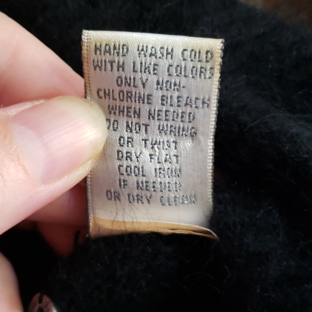 Between Me & You Angora Sweater Vintage L - Picture 9 of 9